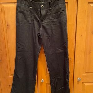 Guess Black Pants with pockets Sz 32